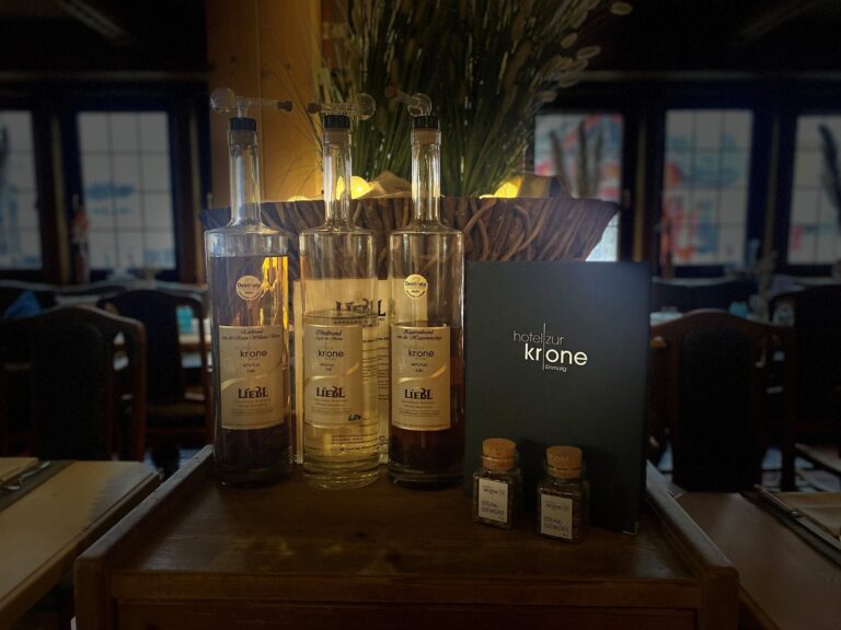 Resto neu Restaurant Hotel Zur Krone