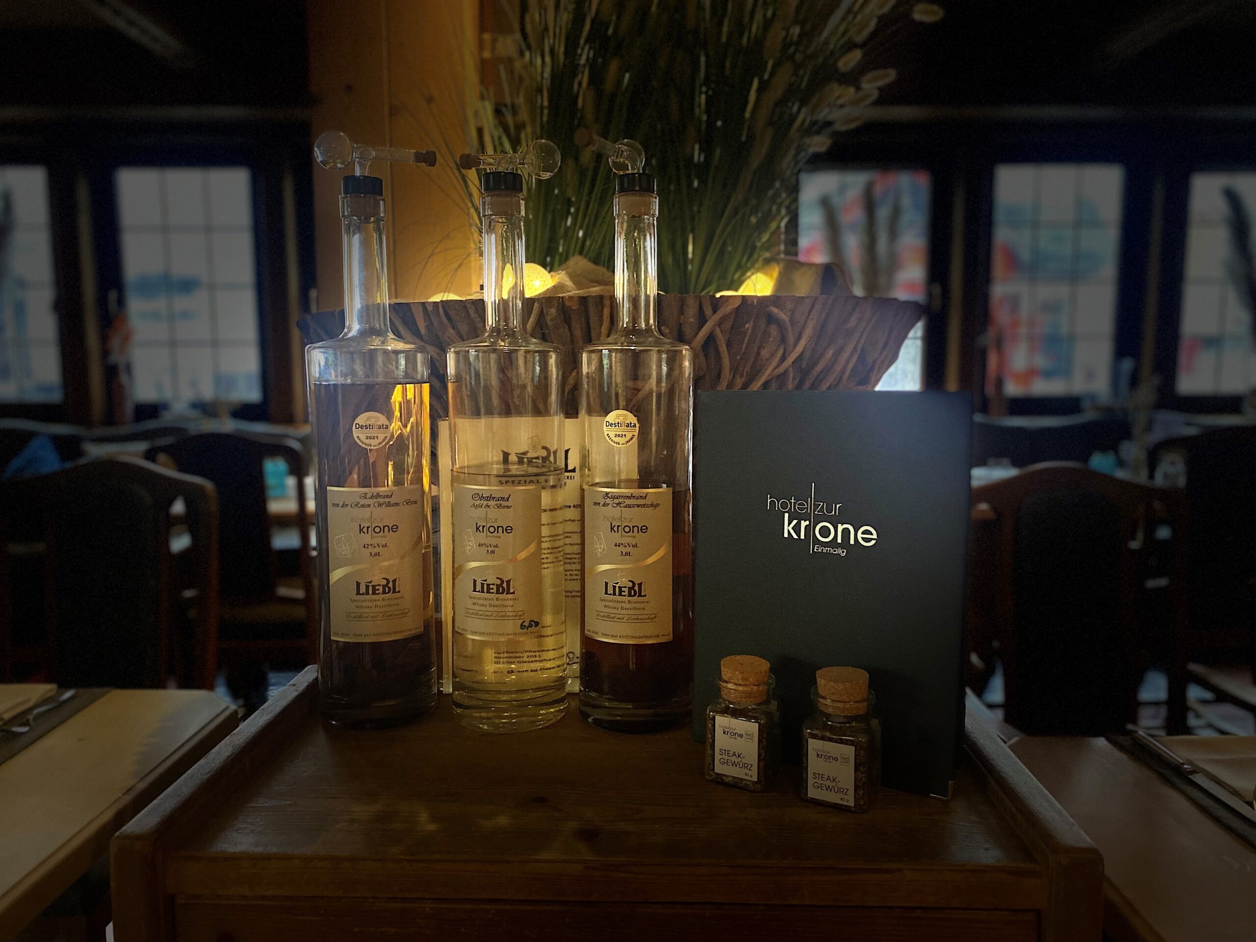 Resto neu Restaurant Hotel Zur Krone